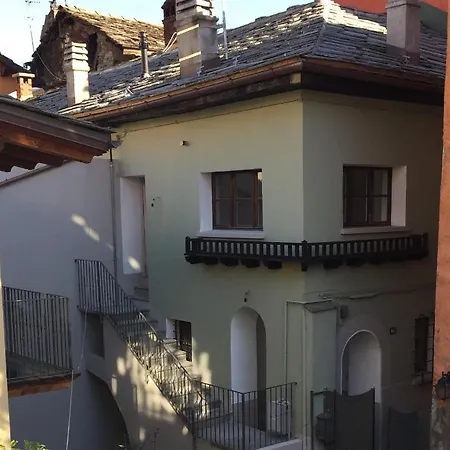 Apartment Aubert 64 Aosta