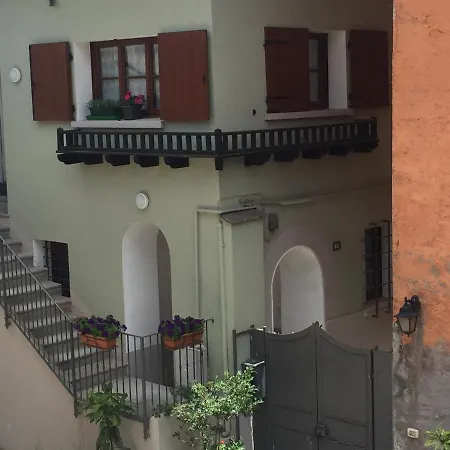 Apartamento Aubert 64 Aosta