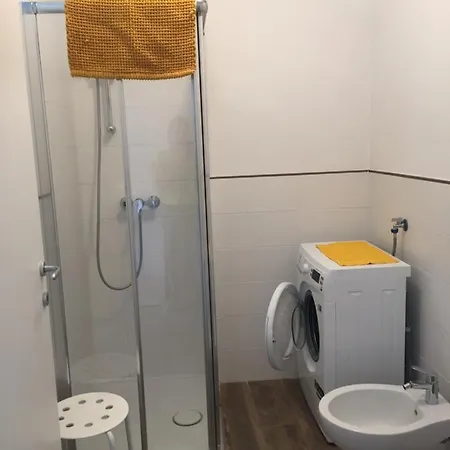Aubert 64 Apartment Aosta